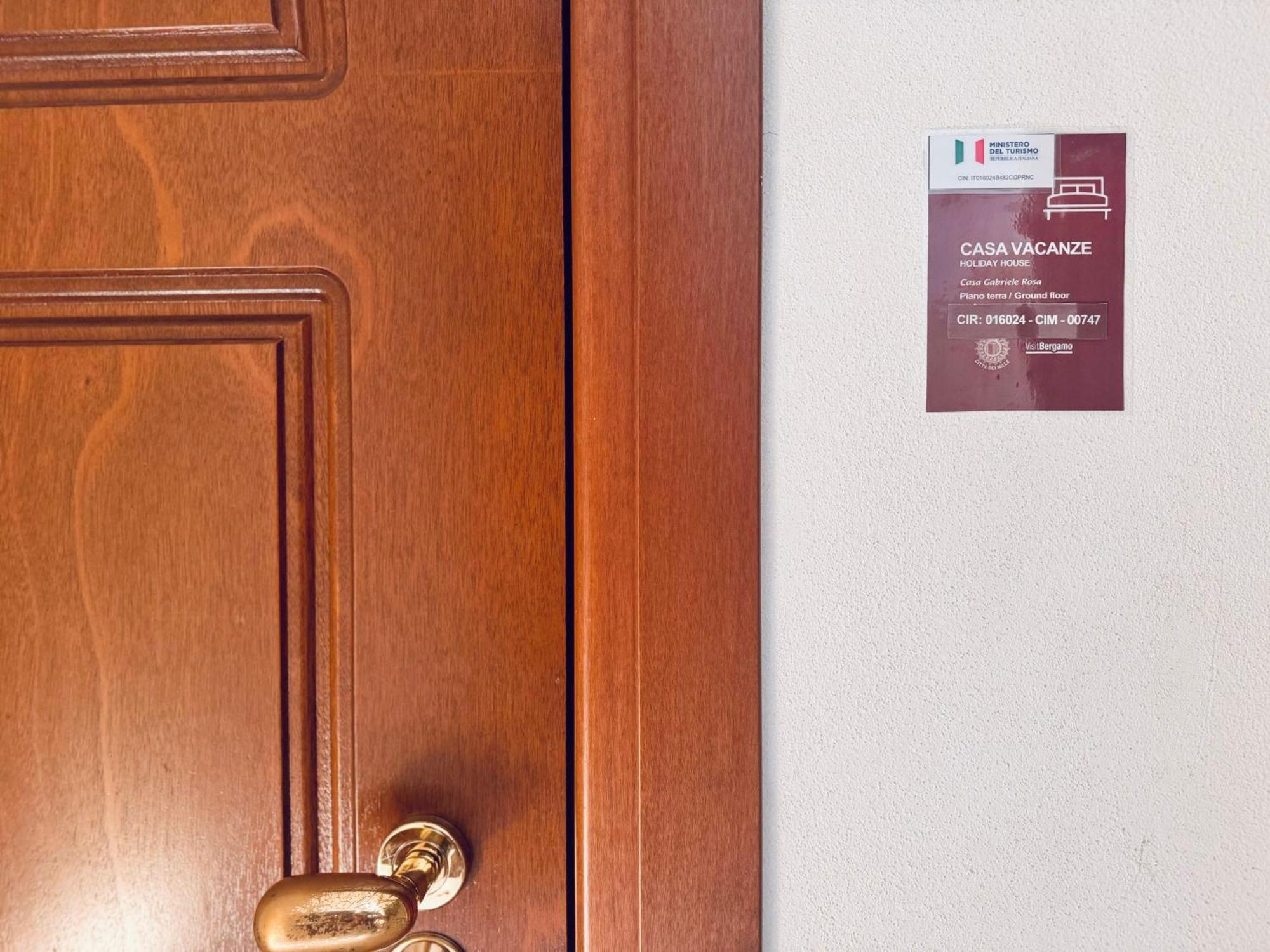Ferienwohnung Casa Con Giardino E Accesso Indipendente Bergamo Exterior foto